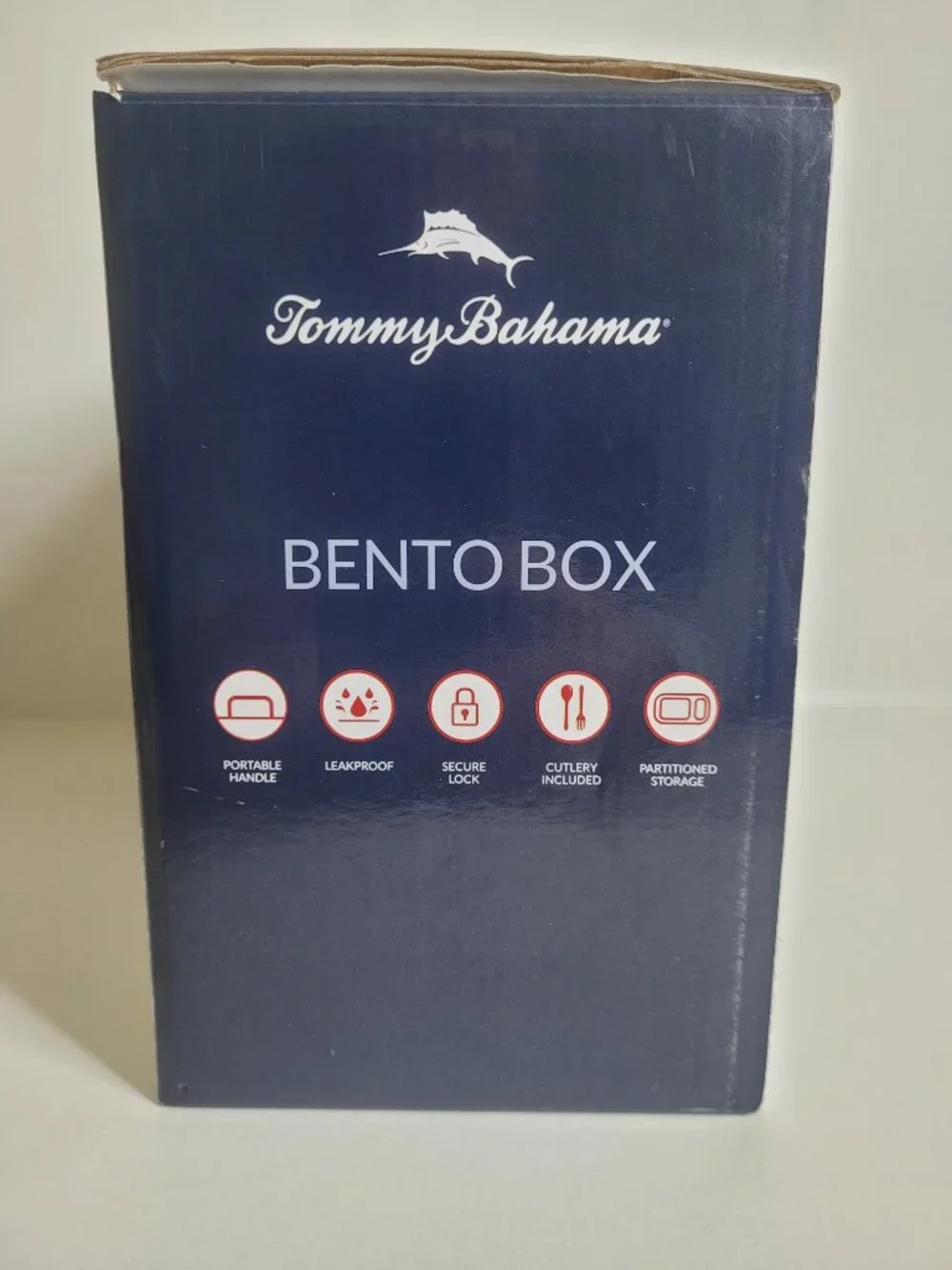 Tommy Bahama free sealed light